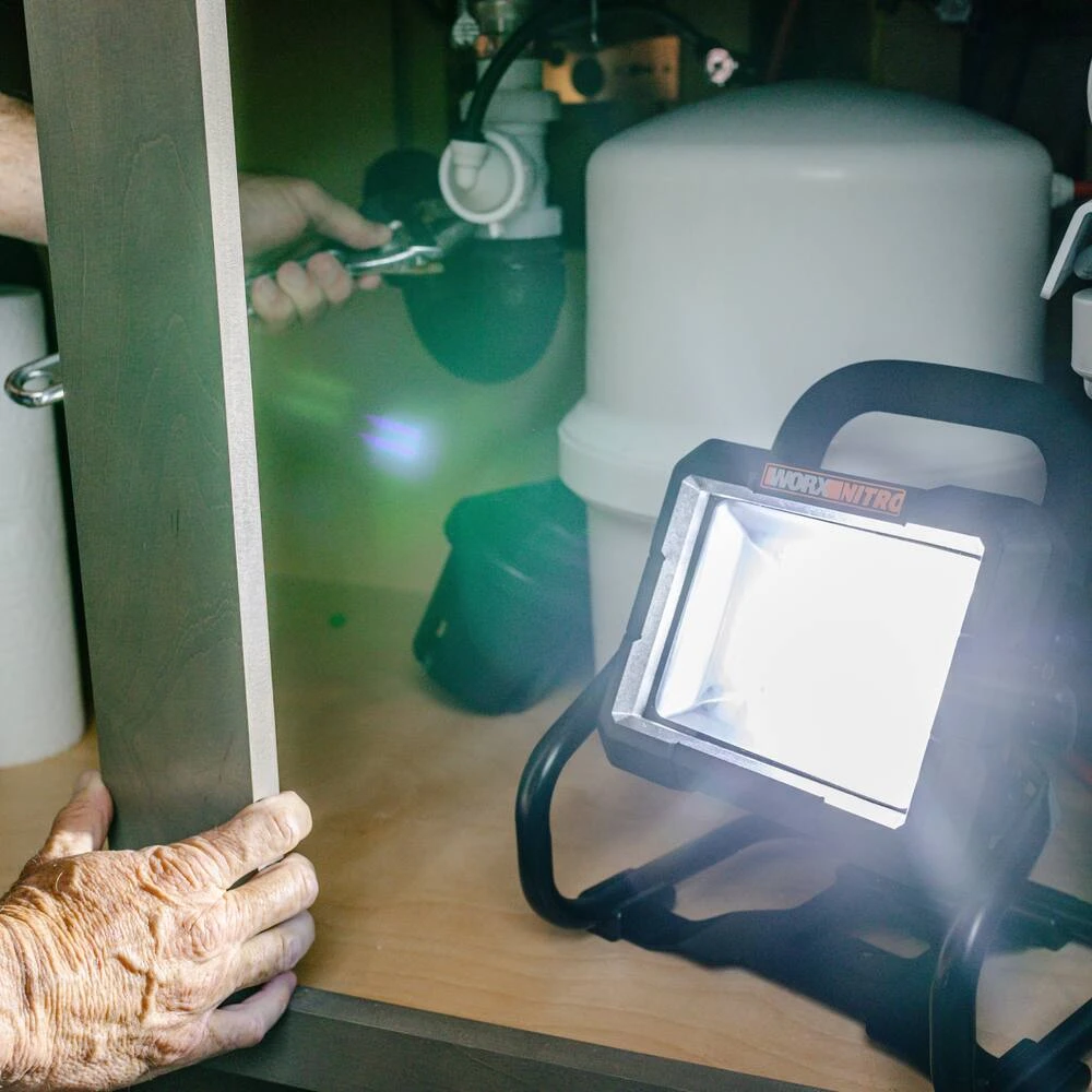 WORX NITRO 20V Work LED Light (Tool Only) 4 WORX NITRO 20V Work LED Light (Tool Only) - Image 4