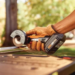WORX 20V Mini Cutter With Power Share Battery, 3-in -US Coleman Sales 2024 3 20v worx mini cutter f6e7dcee f58e 4048 bf32 1c69d6e9ebf3