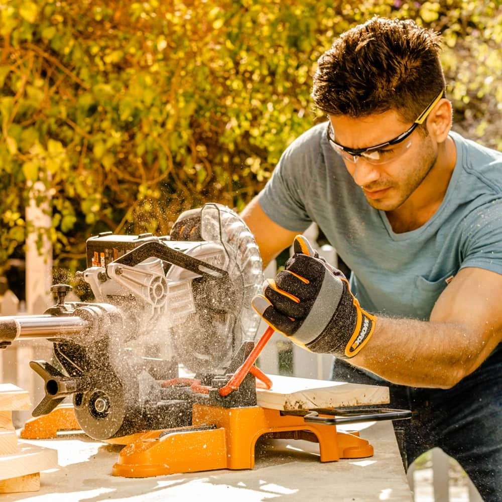 WORX NITRO 20V Sliding Miter Saw With Work-Holding Clamp, 7-1/4-in (Tool Only) 8 WORX NITRO 20V Sliding Miter Saw With Work-Holding Clamp, 7-1/4-in (Tool Only) - Image 8