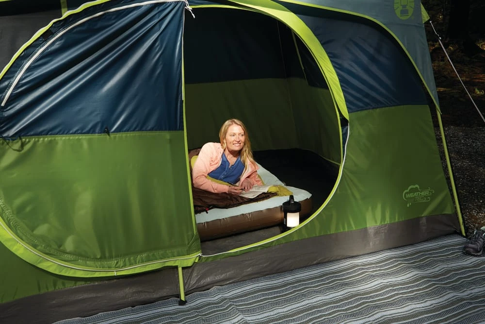 Coleman Granite Peak Insulated Fleece Lined Sleeping Bag W/ Compression Sack, 10°C To 21°C 5 Coleman Granite Peak Insulated Fleece Lined Sleeping Bag W/ Compression Sack, 10°C To 21°C - Image 5