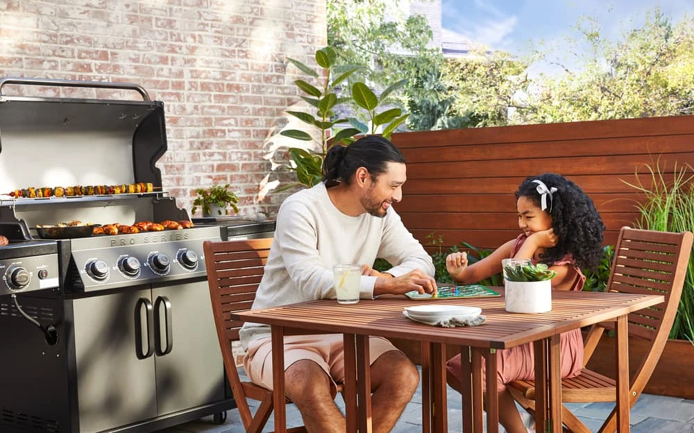 Coleman Pro Series 5-Burner BBQ 12 Coleman Pro Series 5-Burner BBQ - Image 12