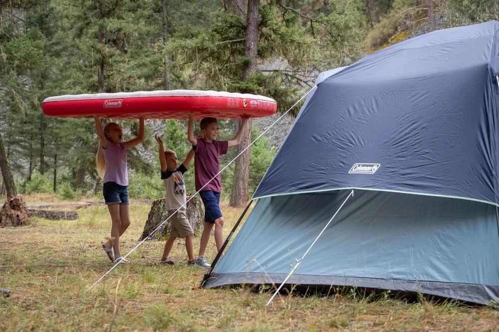 Coleman Queen QuickBed Inflatable Air Mattress/Airbed With 4D Pump 5 Coleman Queen QuickBed Inflatable Air Mattress/Airbed With 4D Pump - Image 5