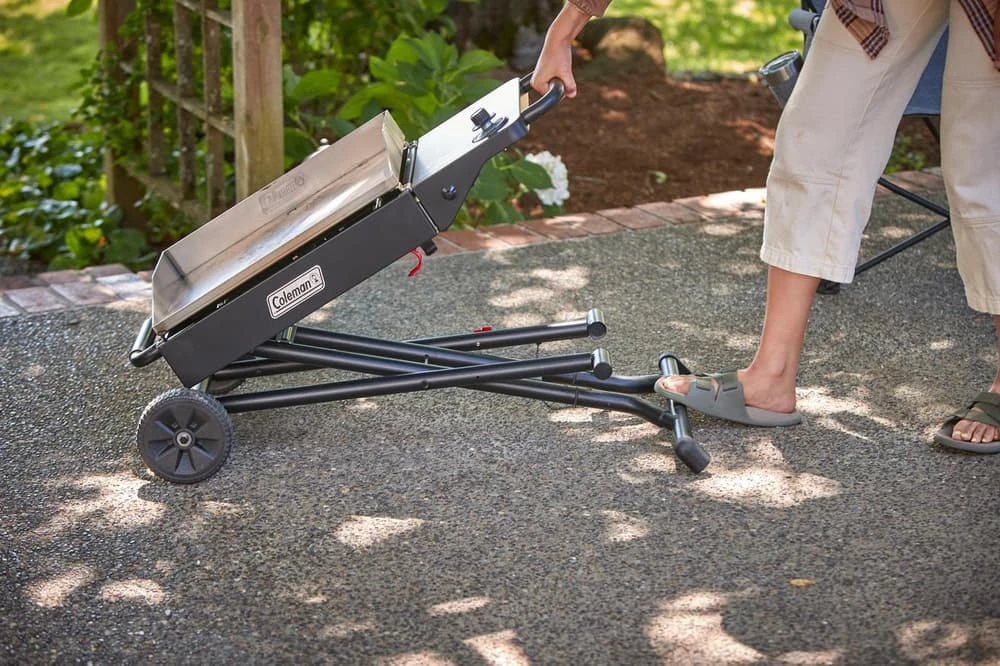 Coleman® Roadtrip™ Griddle XLT, Black 4 Coleman® Roadtrip™ Griddle XLT, Black - Image 4