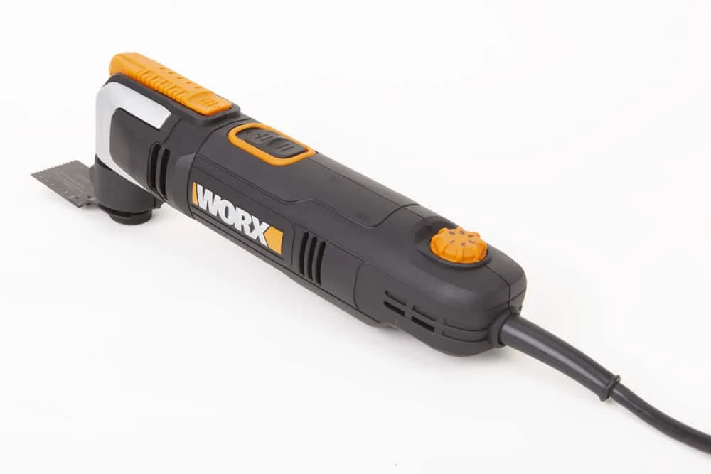 WORX WX686L 2.5A Variable Speed Oscillating Multi-Tool With Clip-In Wrench, Blade & Sanding Pad 5 WORX WX686L 2.5A Variable Speed Oscillating Multi-Tool With Clip-In Wrench, Blade & Sanding Pad - Image 5