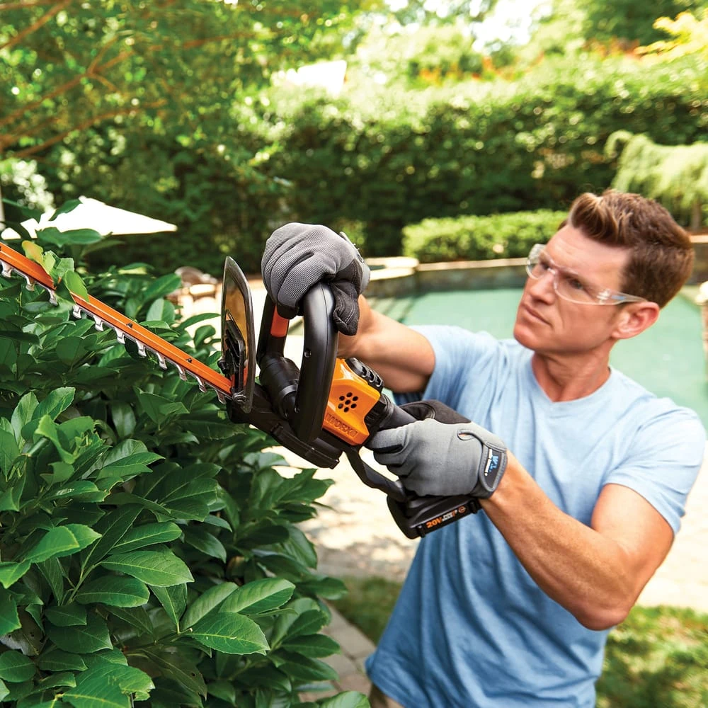 WORX Power Share 20 V Cordless Hedge Trimmer, 22-in 10 WORX Power Share 20 V Cordless Hedge Trimmer, 22-in - Image 10
