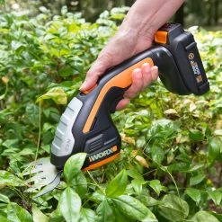 Worx 20V Power Share™ Cordless Garden Grass Shear/Shrub Trimmer Combo, 4"-8" 13 Worx 20V Power Share™ Cordless Garden Grass Shear/Shrub Trimmer Combo, 4"-8" -US Coleman Sales 2024 worx 20v grass shear shrub trimmer 4 8 85d769e7 82c8 4abf 80c6 35ee167edd8a